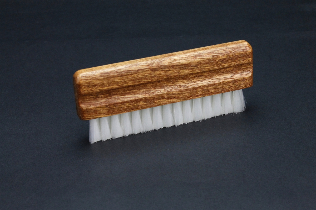 rimozione della polvere spazzola per legno Spazzola per la pulizia dei giradischi antistatica con manico in legno per rimuovere la polvere e per i giradischi
