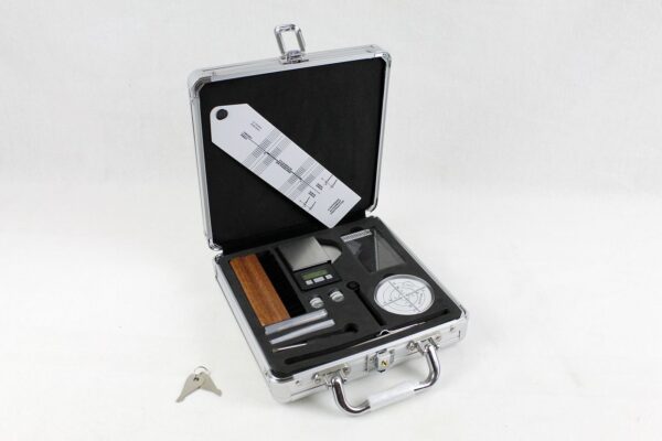 Set 14 strumenti in valigetta di metallo per taratura e calibrazione puntina, braccio e giradischi